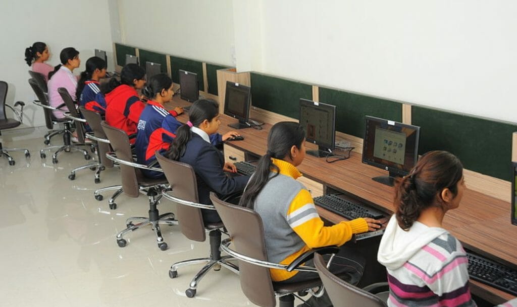 Computer On Wheels For The Education Of Village Kids
