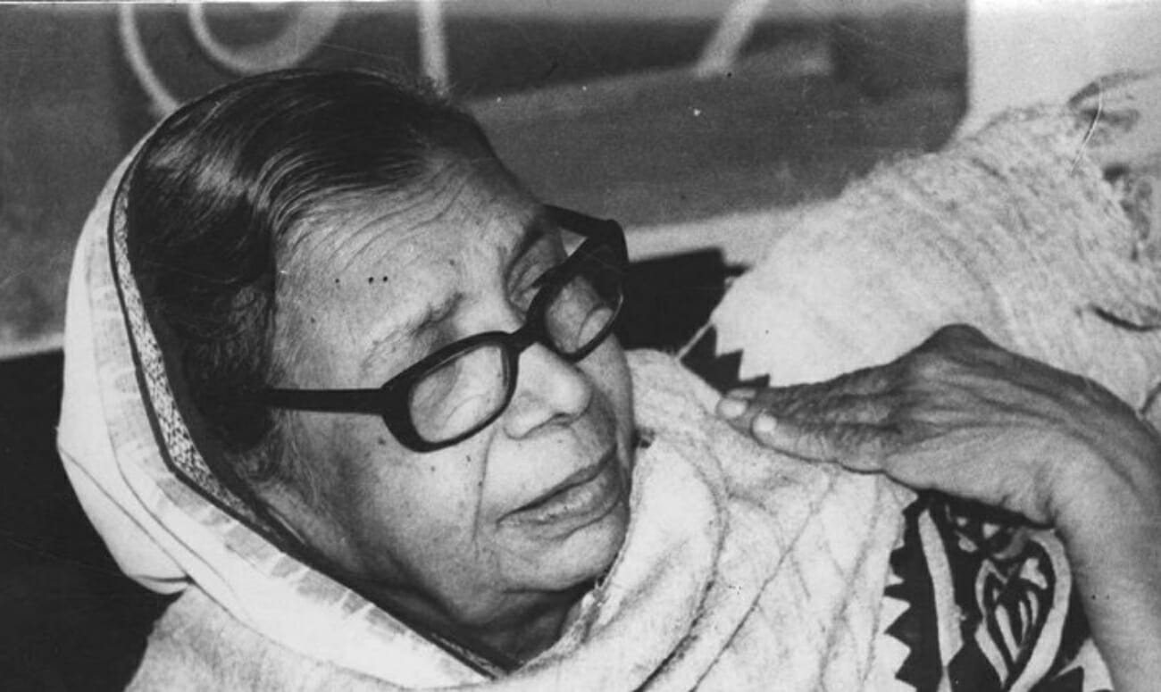 female Indian poets