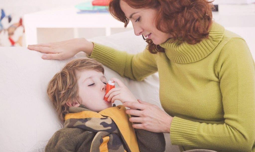 बच्चों में अस्थमा के कारण और बचाव