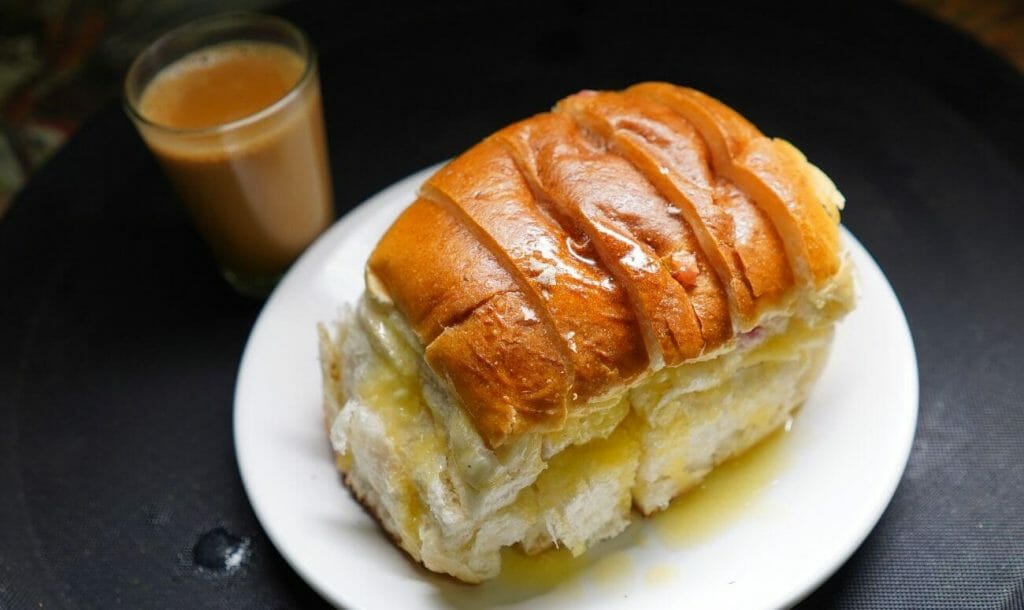 Bun Maska and Chai