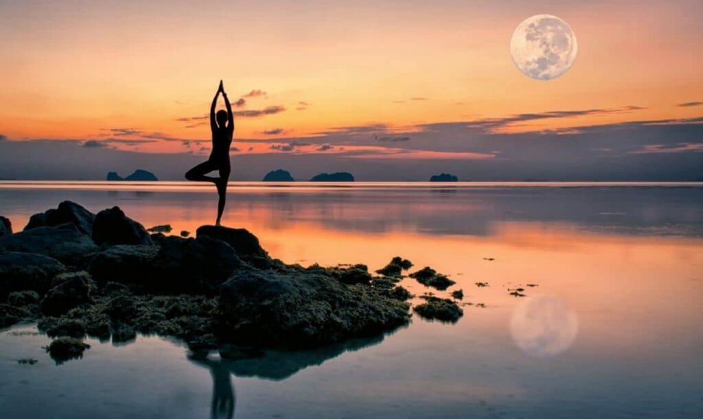 Does Syncing Yoga With The Phases Of The Moon Enhance Its Benefits? Find Out!