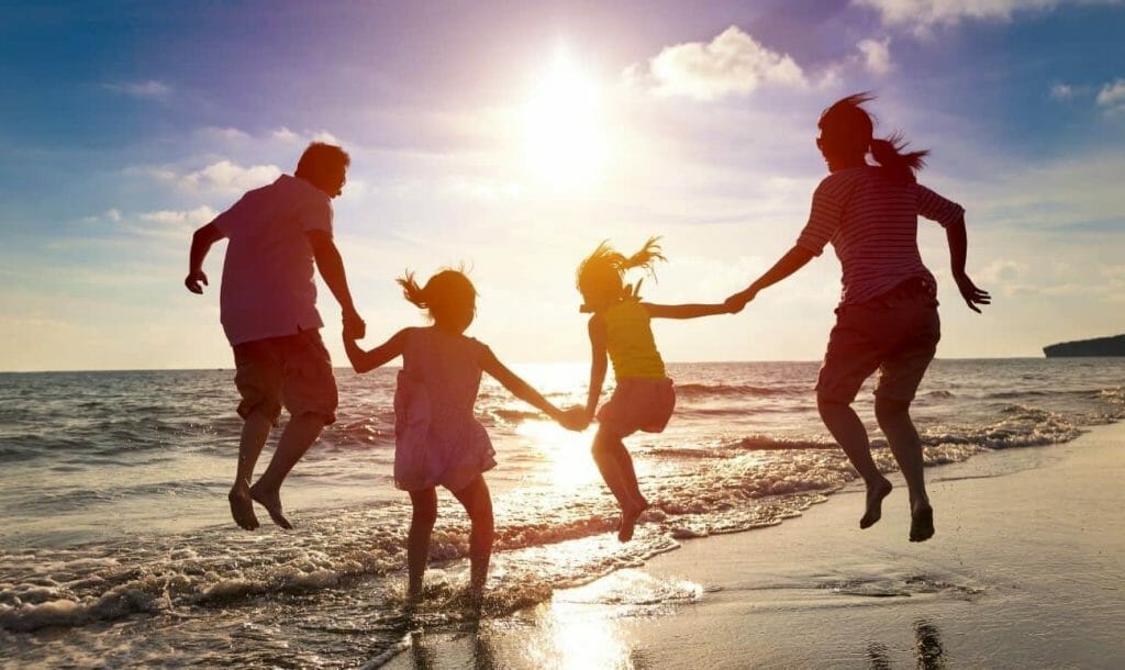10 Quotes For Family, Relationships And Well-Being