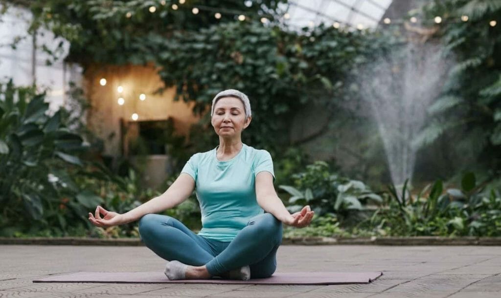 How To Mindfully Meditate Around Noise