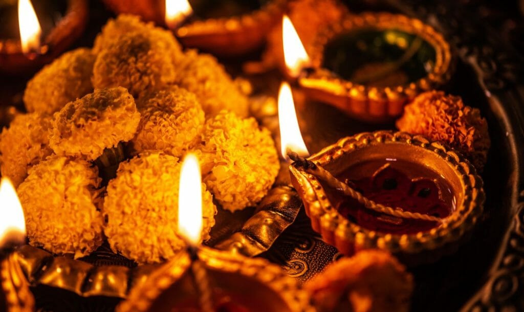 The Ultimate Guide To Throwing A Mindful Diwali Get Together 