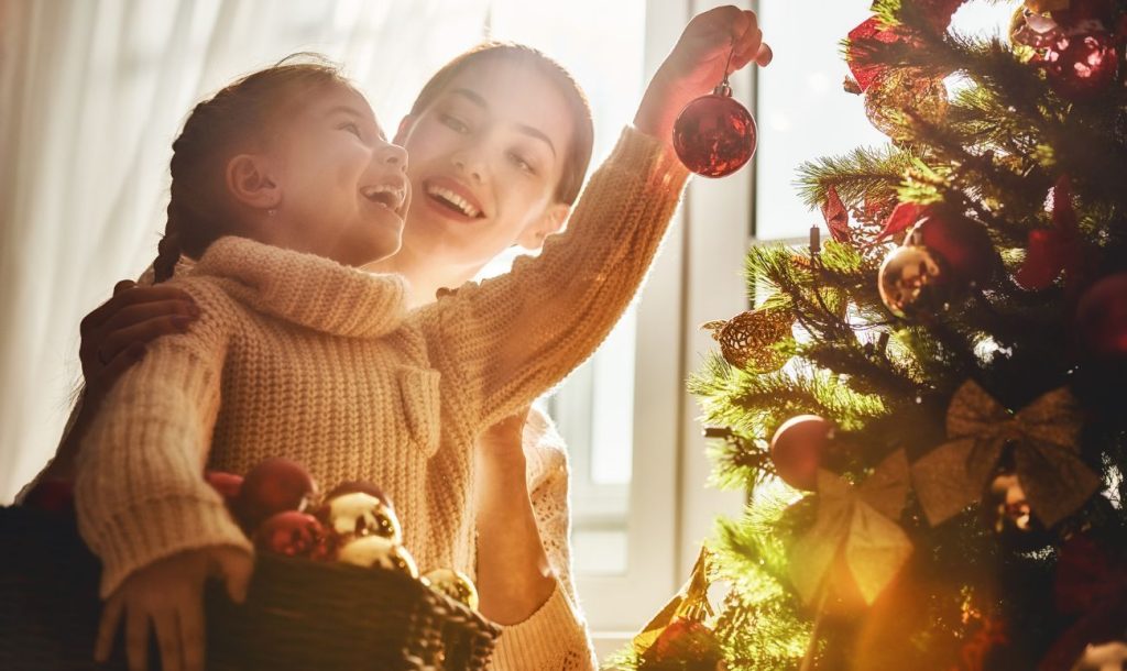 5 Mindful Festive Activities For You To Do With Your Children