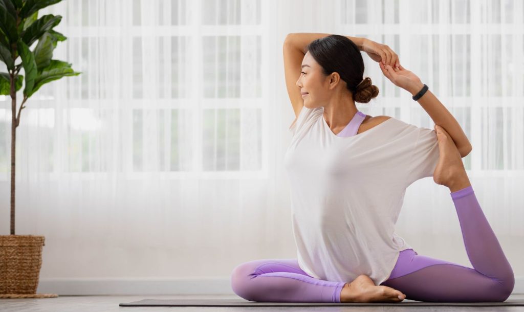 7 Best Yoga Poses To Try For Gas and Bloating Relief 