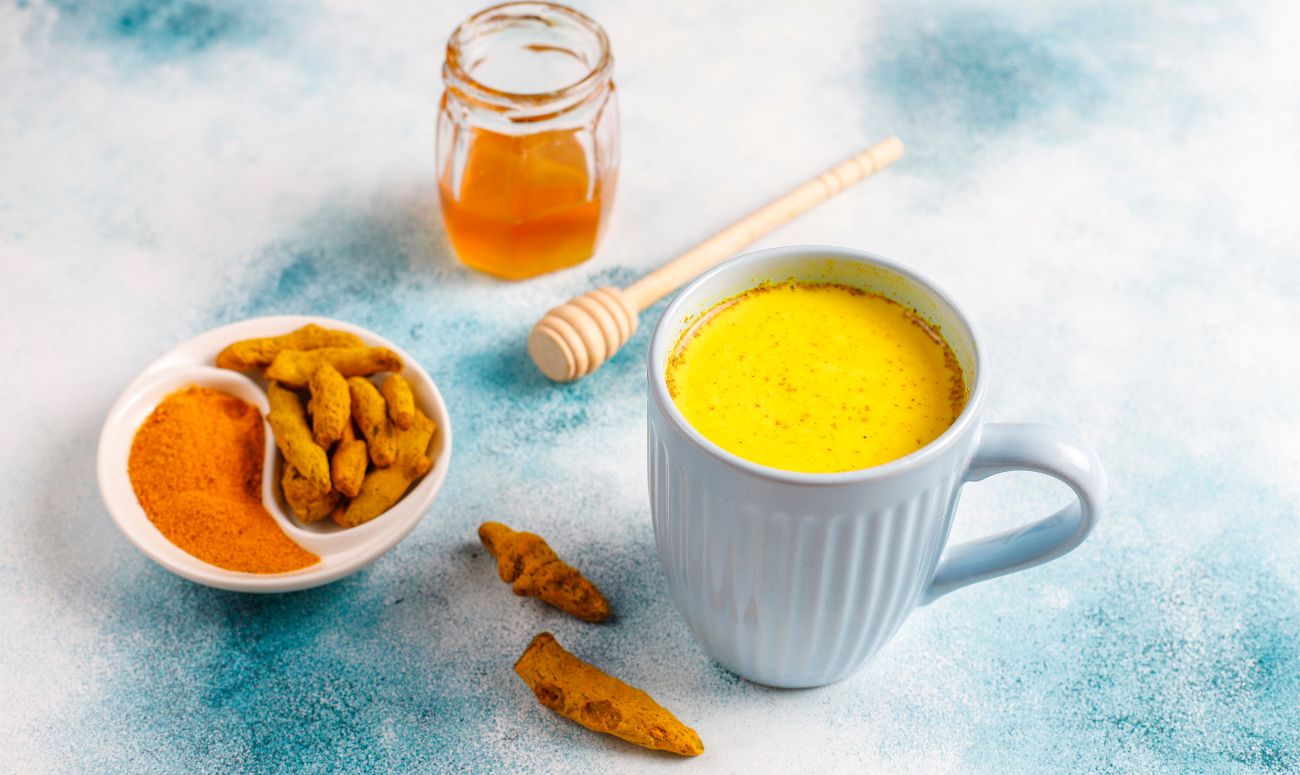 boost-your-morning-chai-turmeric-tea-image