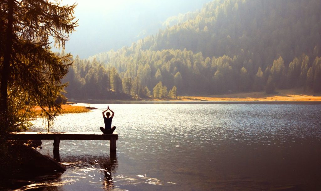How Peaceful Scenery And Relaxing Nature Sounds Help With Meditation?  