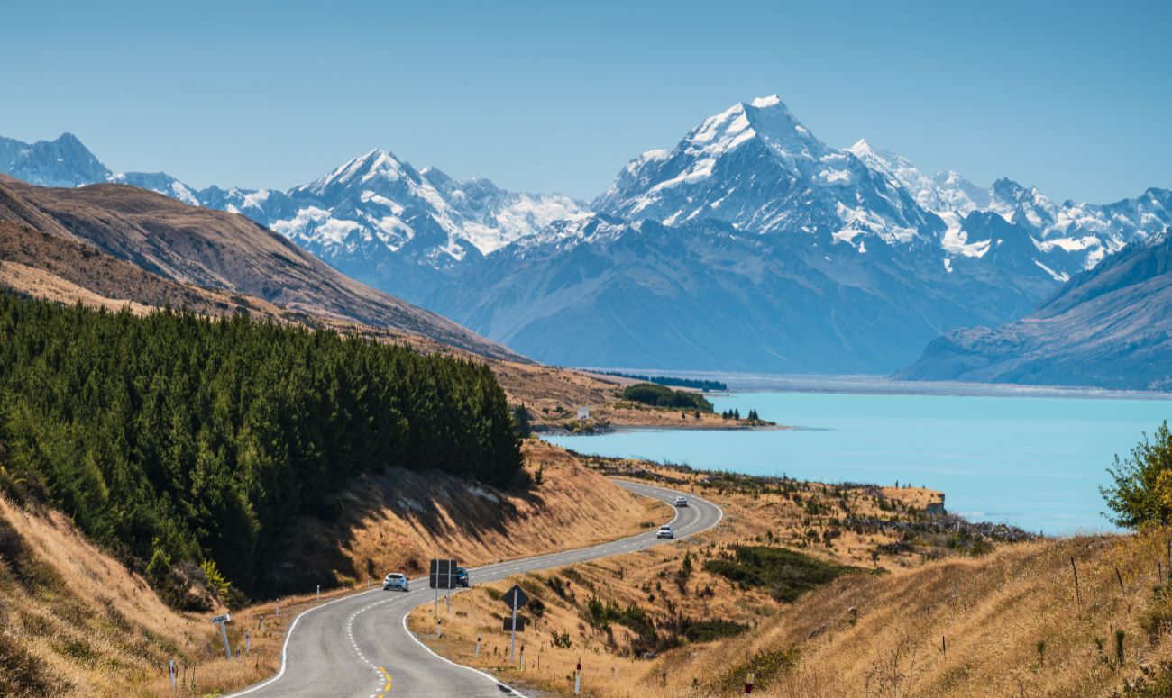 10-happiest-countries-in-the-world-new-zealand-image