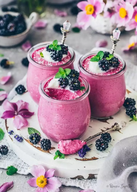 no-bake dessert
blackberry mousse
